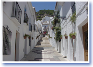 Rue typique de Mijas